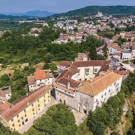 Lovely In Lovrin * Lovran